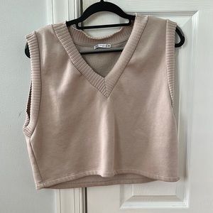 cropped sweater vest